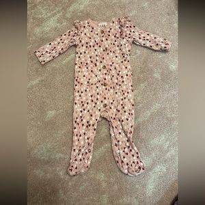 Nicole Miller onsie - size 3-6 month